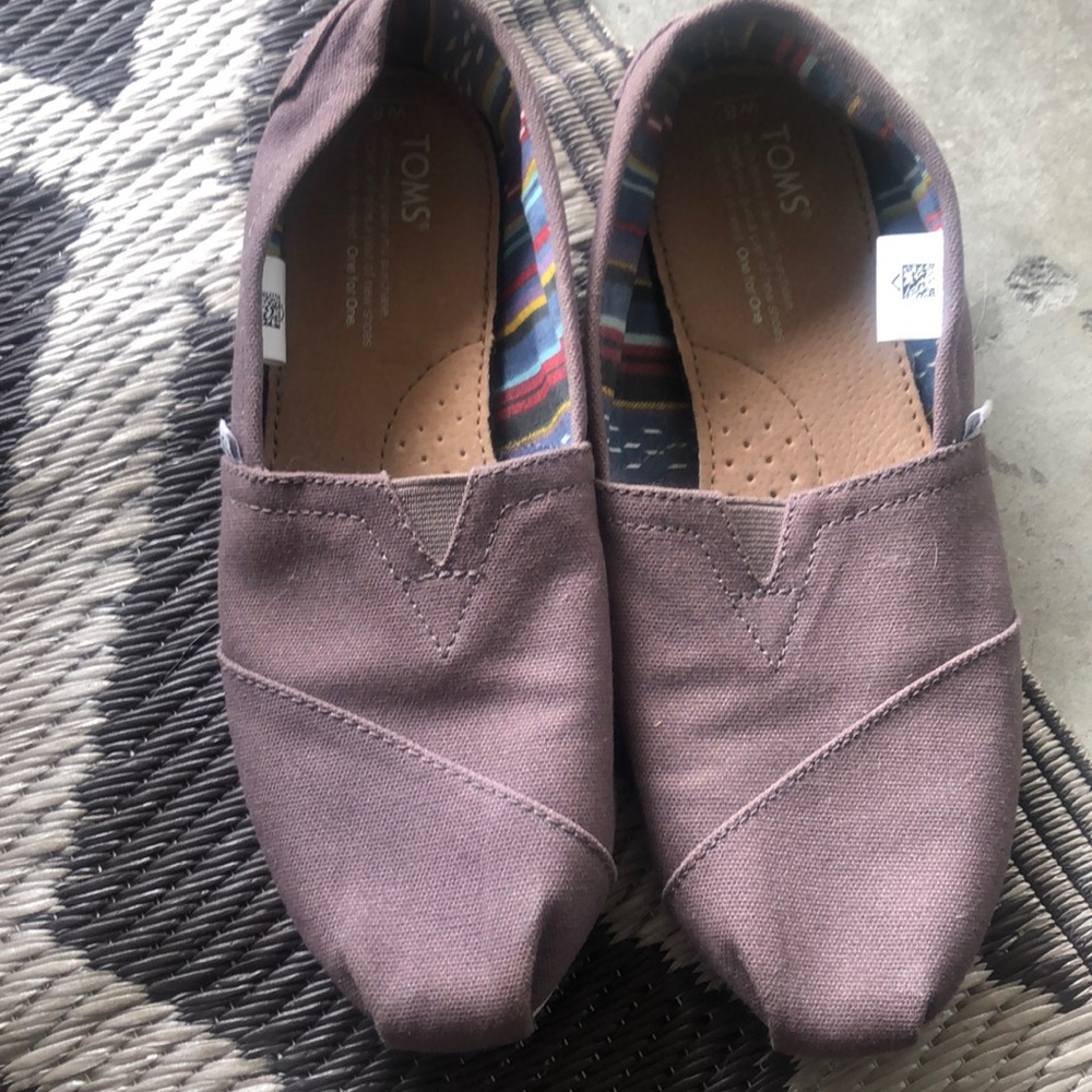 Grey Toms slip ons